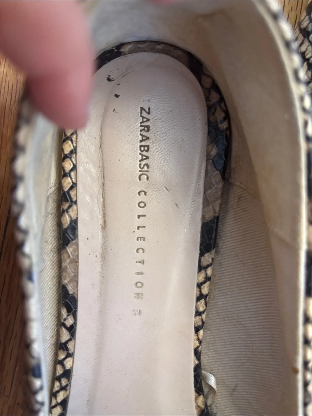 IC COLLECTION Women's Snake Print Loafers in Taupe